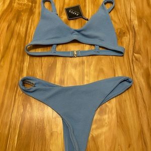 Blue bikini (NWT)